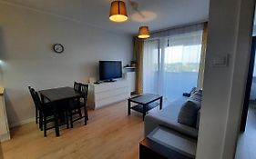 URSA - wygodny apartament i bezpłatny parking na miejscu